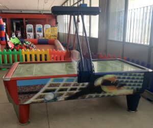 AIR HOCKEY