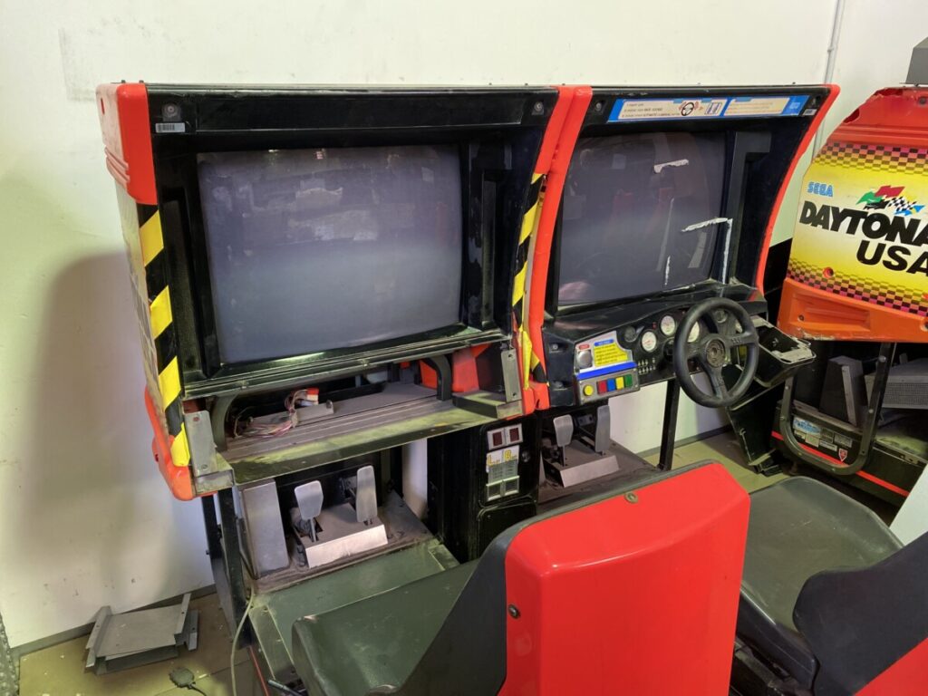 APPAERECCHIO SEGA DAYTONA USA NON FUNZIONANTE PER RICAMBI