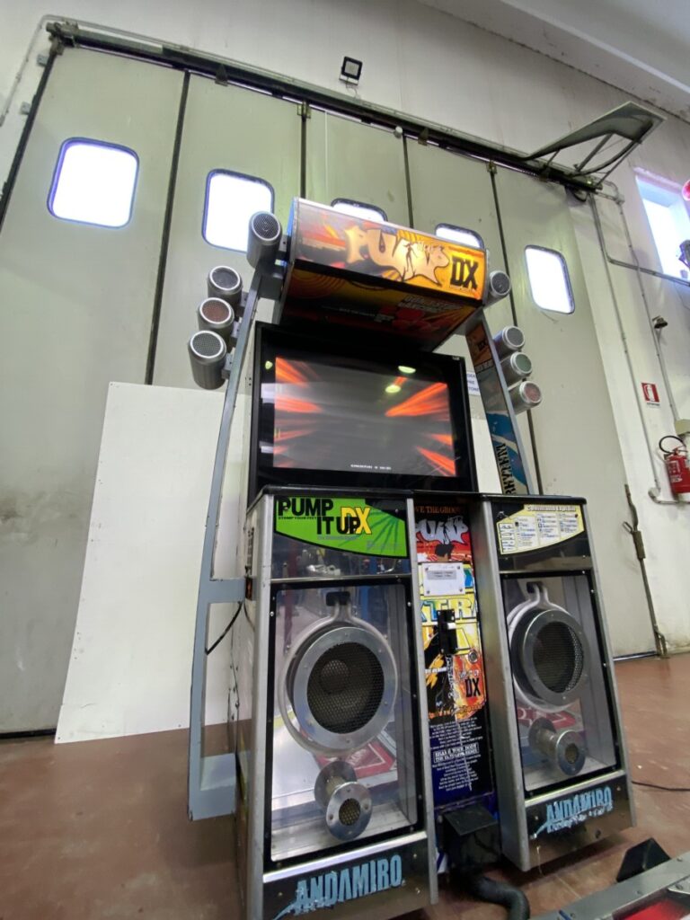 ANDAMIRO PUMP IT UP DX
