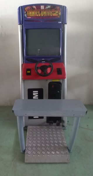 KONAMI THRILL DRIVE 2